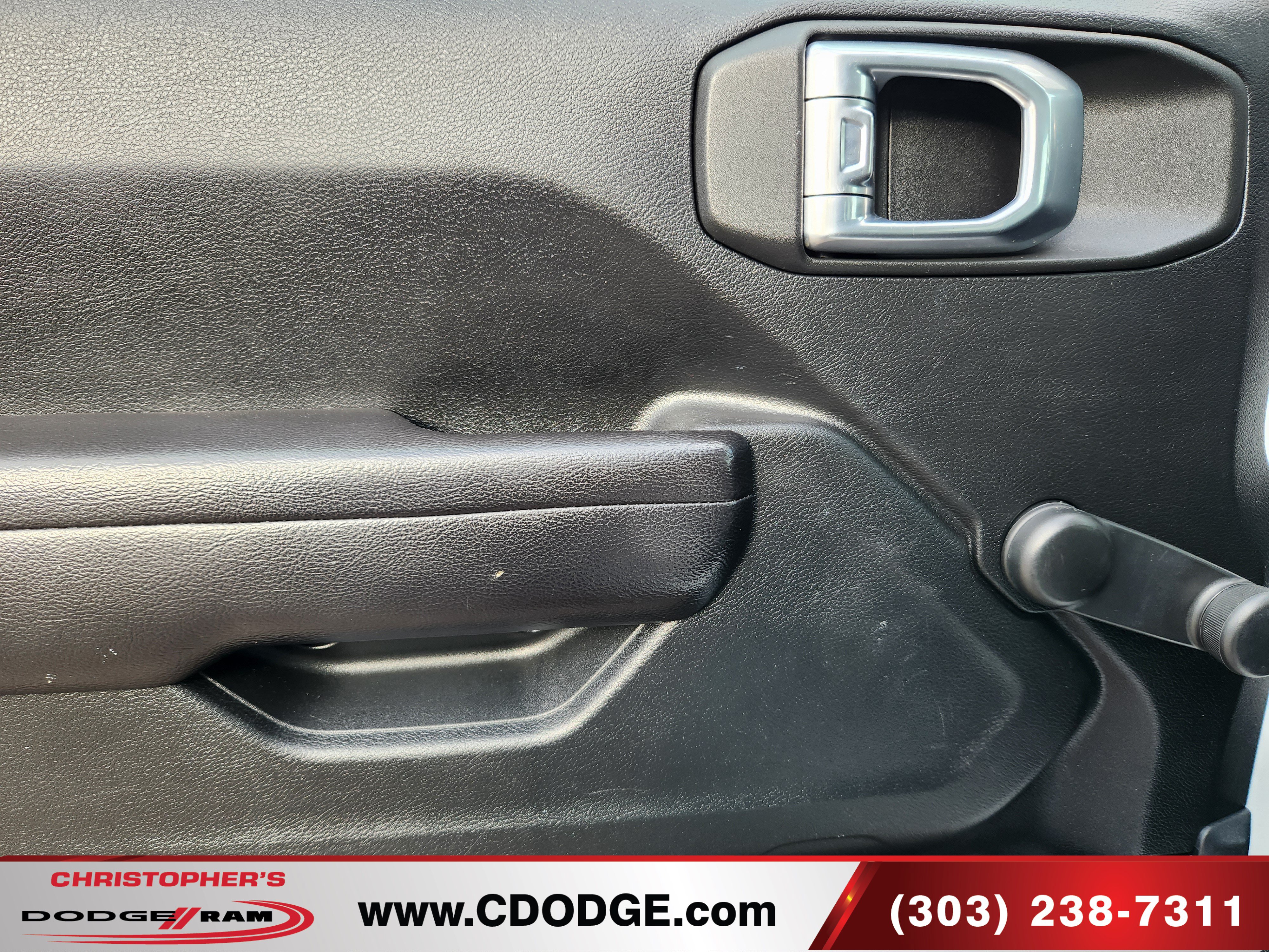 Used 2021 Jeep Gladiator Sport AWD/4WD image 14