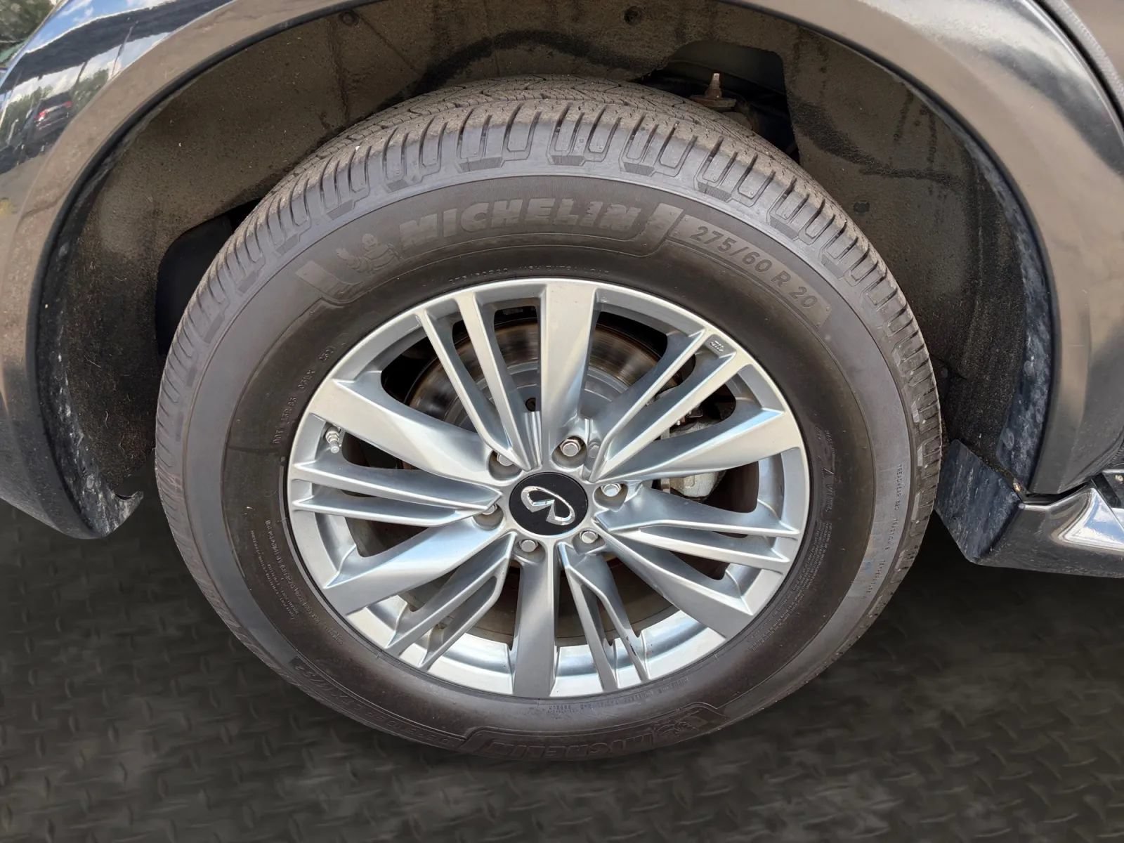 Used 2021 INFINITI QX80 Luxe w/ Cargo Package AWD/4WD image 42
