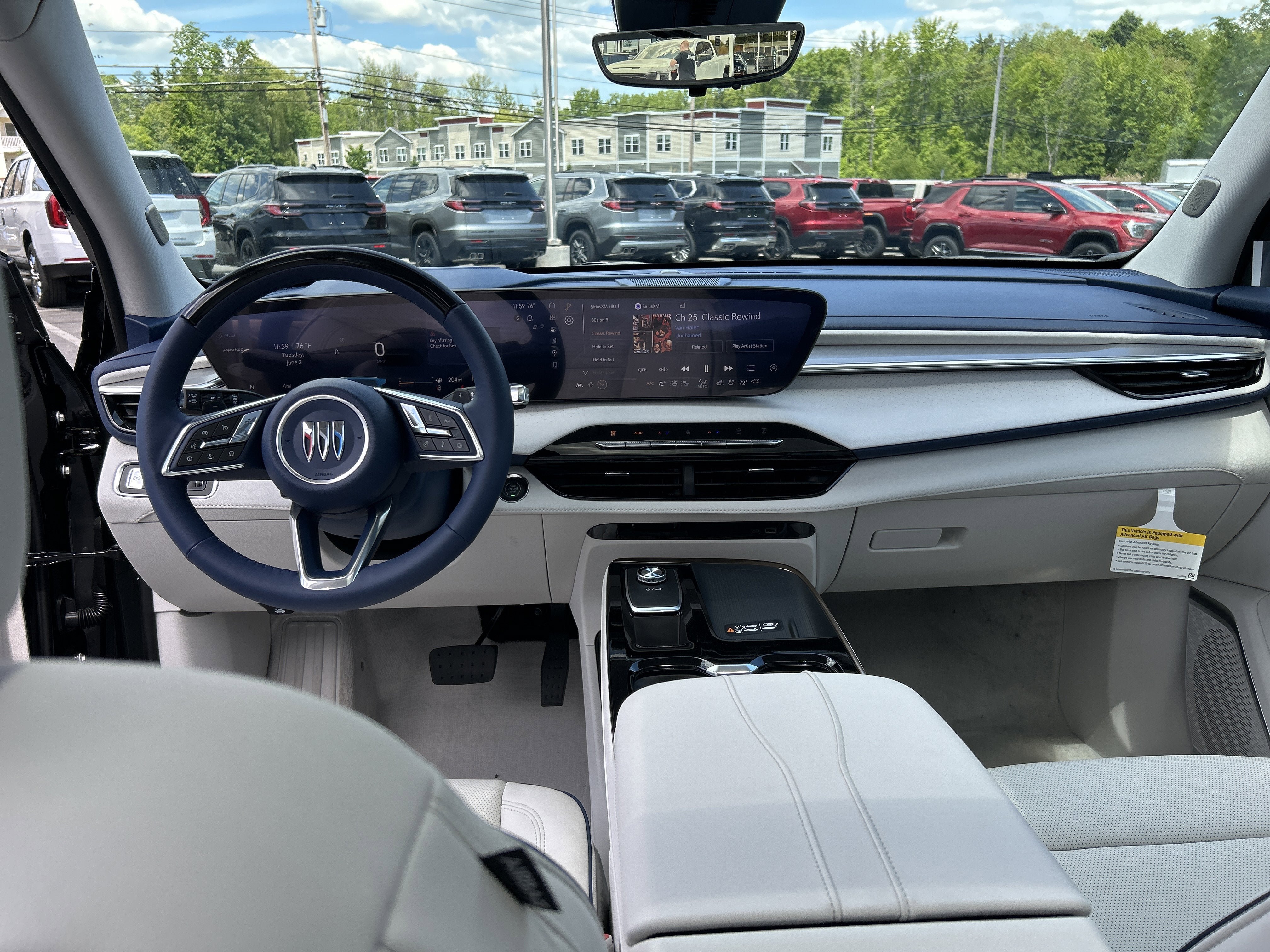 New 2026 Buick Enclave Avenir w/ Super Cruise Package FWD image 28