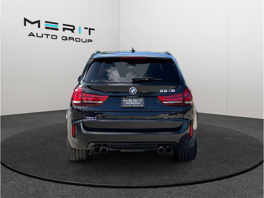 Used 2016 BMW X5 M image 8