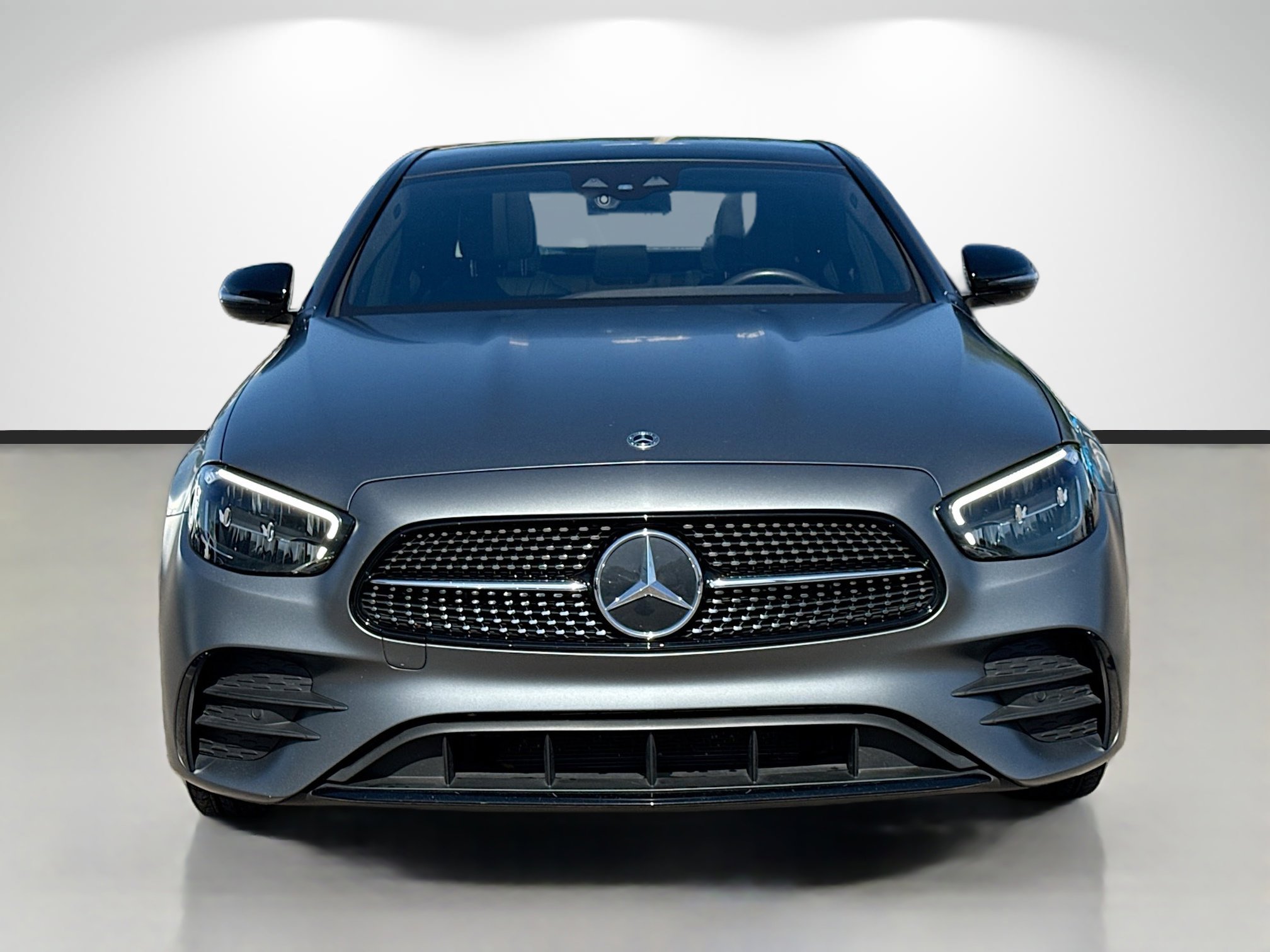 Used 2023 Mercedes-Benz E 450 4MATIC Sedan image 8