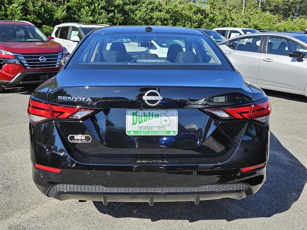 New 2025 Nissan Sentra SV w/ All-Weather Package image 9