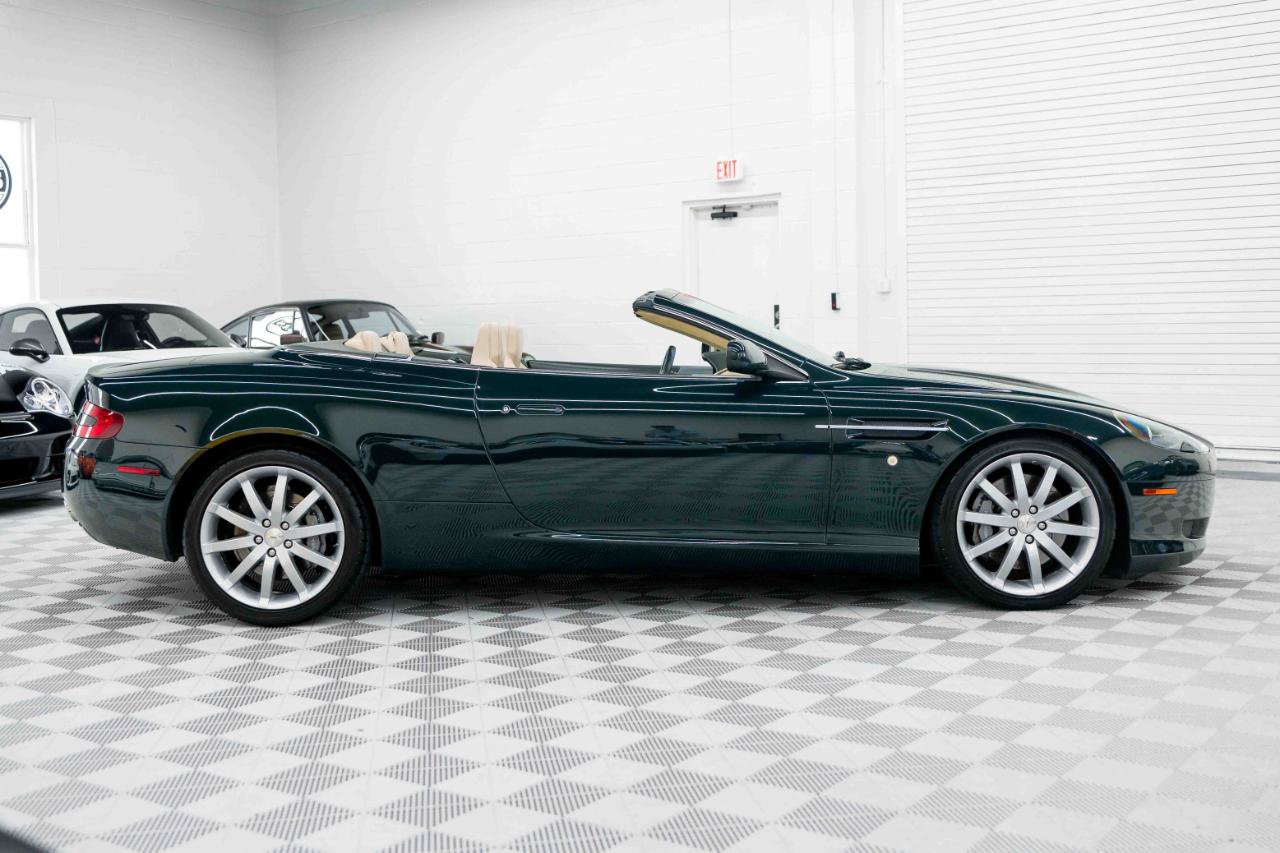 Used 2006 Aston Martin DB9 Volante RWD image 6