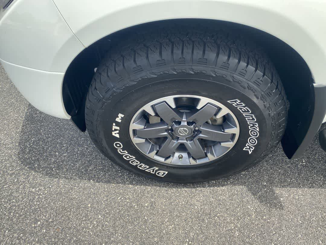 Used 2017 Nissan Frontier Desert Runner RWD image 10