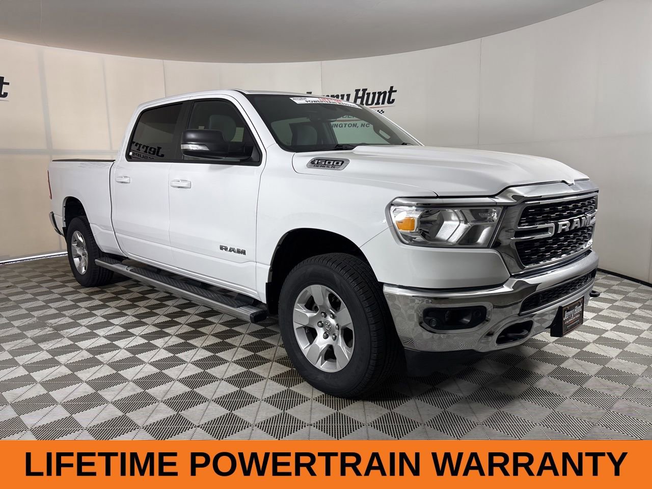 Used 2022 RAM 1500 Big Horn AWD/4WD image 4