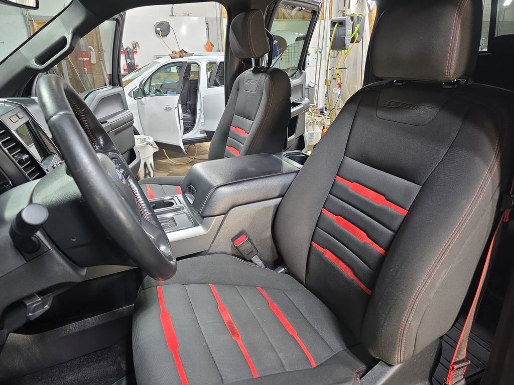 Used 2017 Ford F150 XLT w/ Equipment Group 302A Luxury image 13