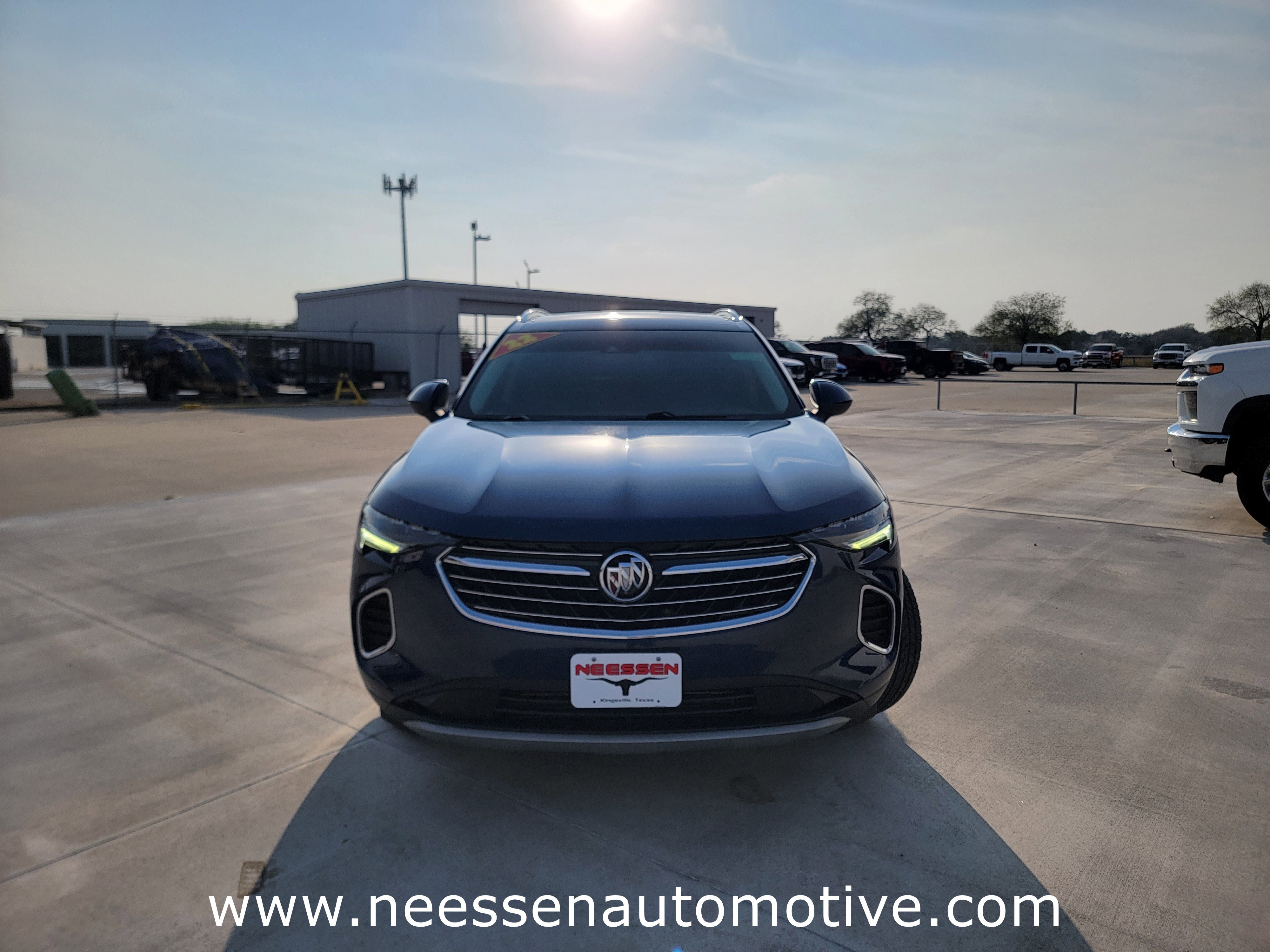 Used 2022 Buick Envision Preferred image 2