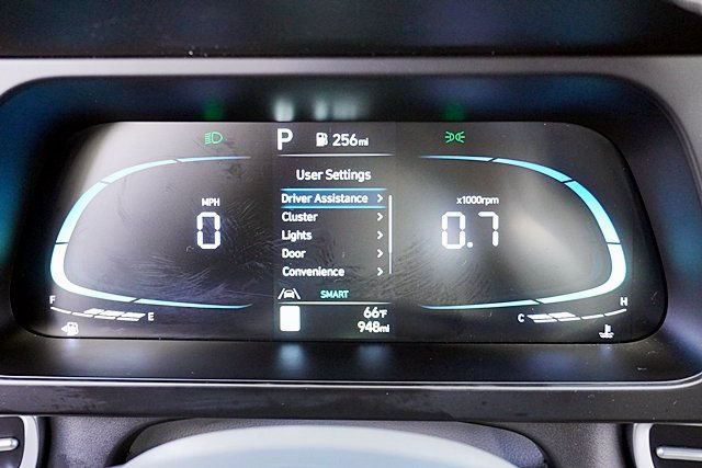 Certified 2026 Hyundai Elantra Sport FWD image 30