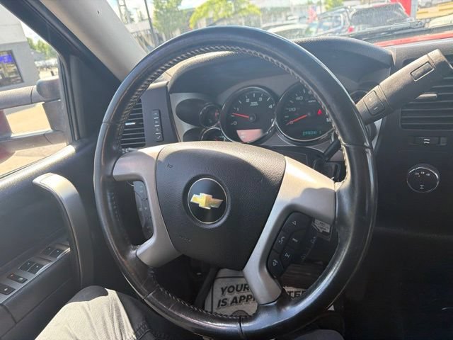 Used 2014 Chevrolet Silverado 2500 LT w/ Interior Plus Package AWD/4WD image 29