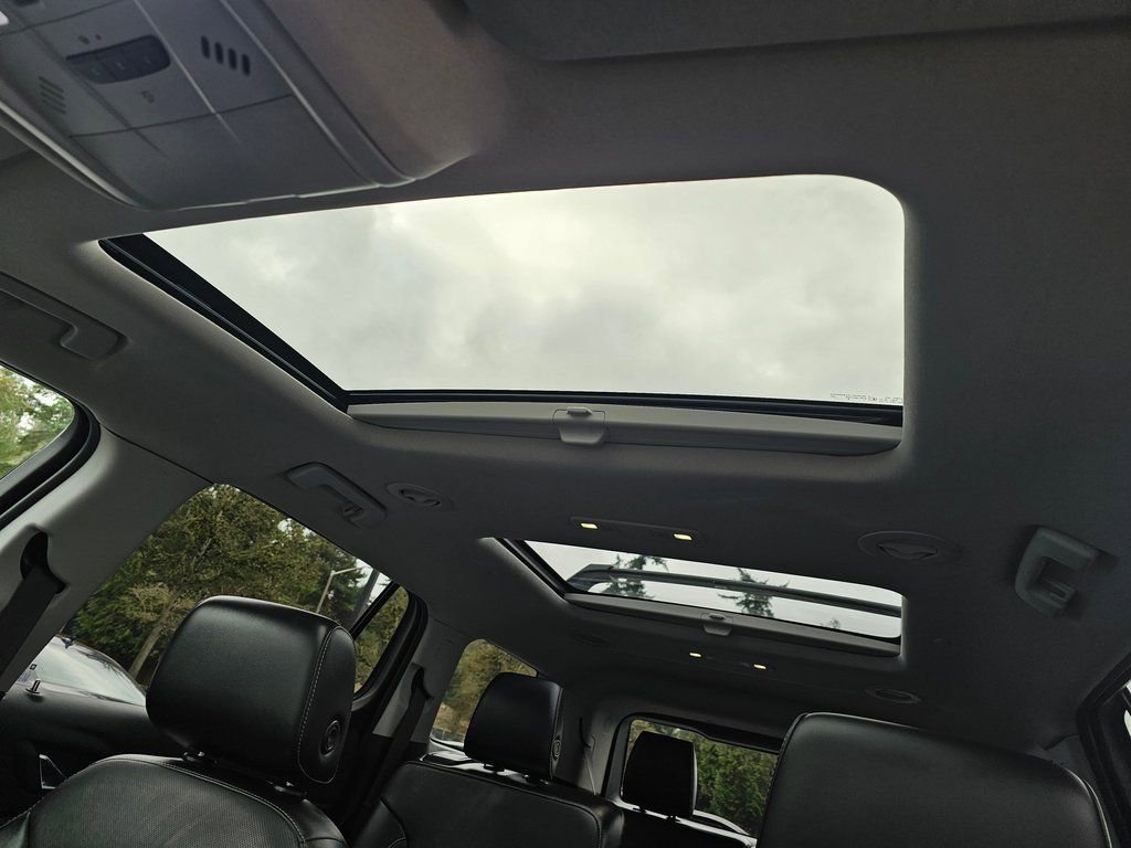 Used 2019 GMC Acadia SLT w/ Black Edition image 10