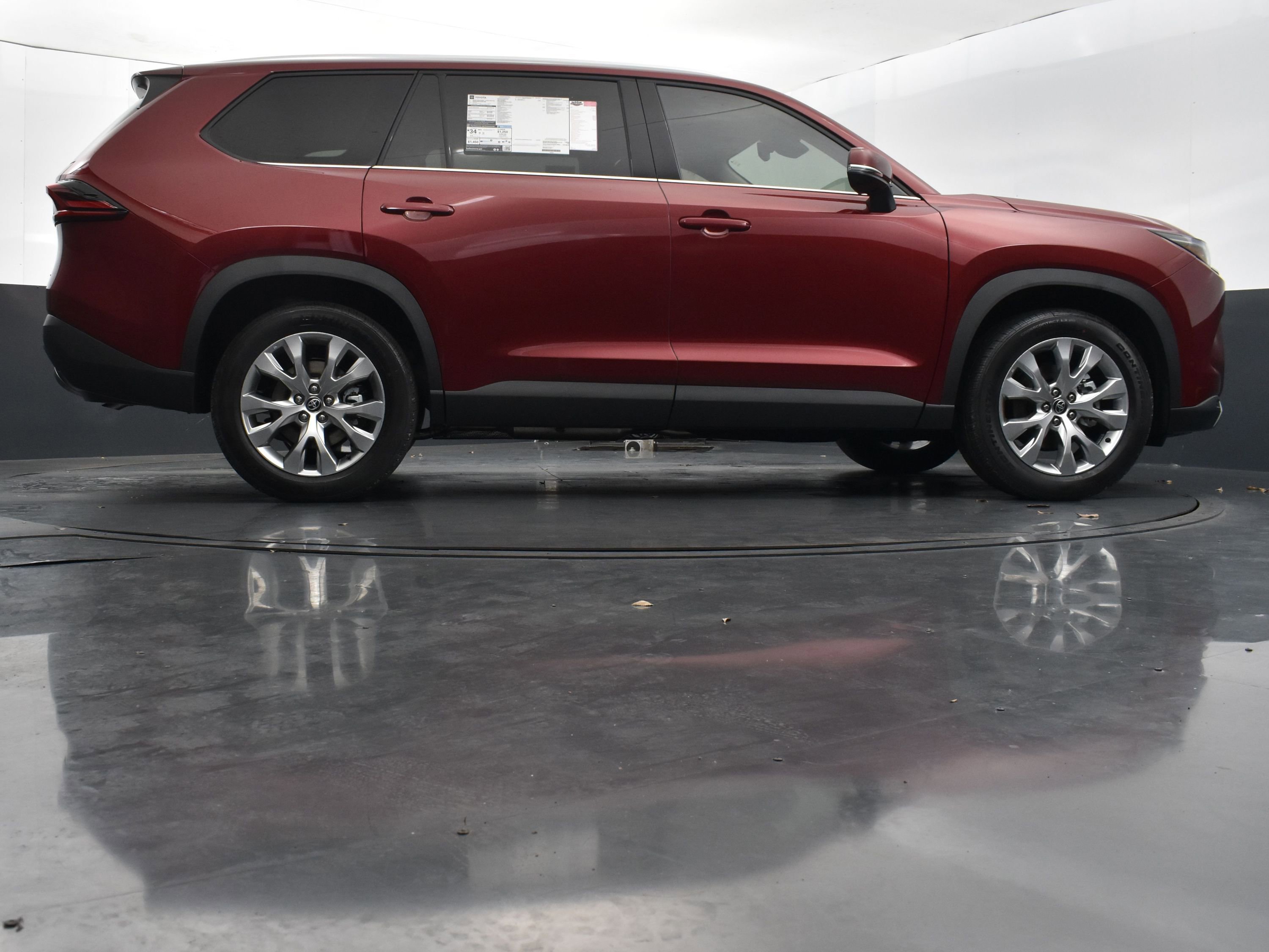 Used 2026 Toyota Grand Highlander Limited image 40