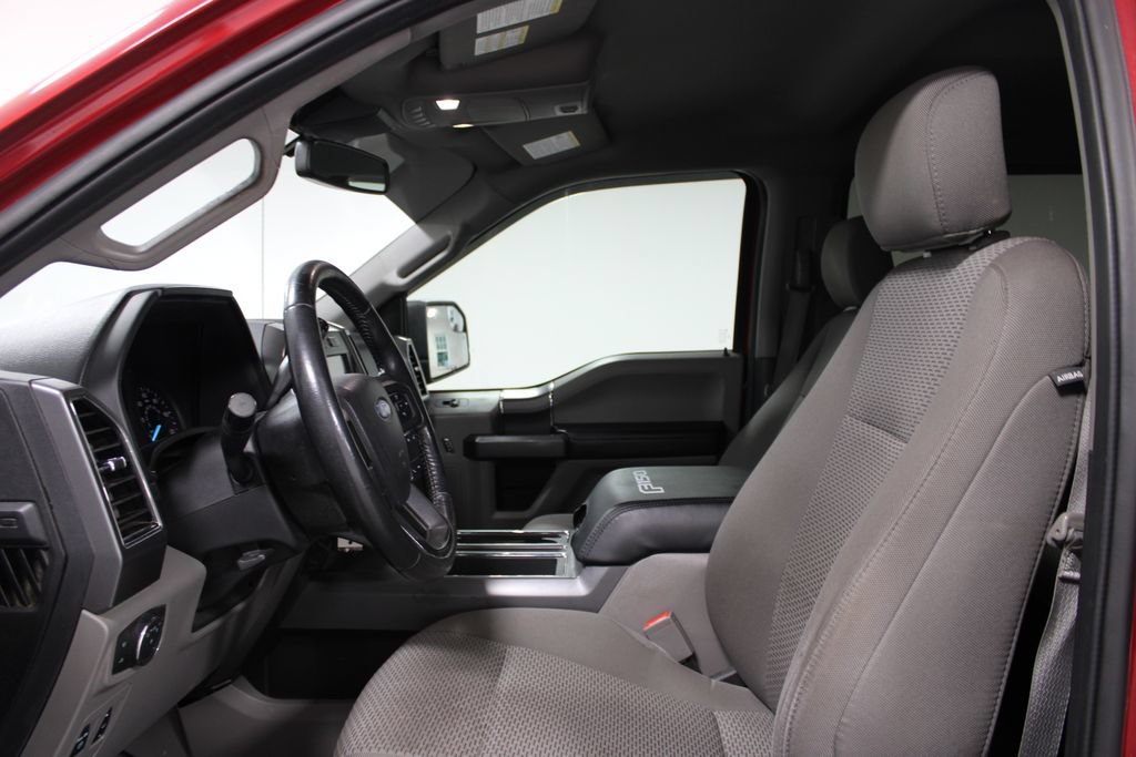 Used 2020 Ford F150 XLT w/ Equipment Group 302A Luxury AWD/4WD image 18