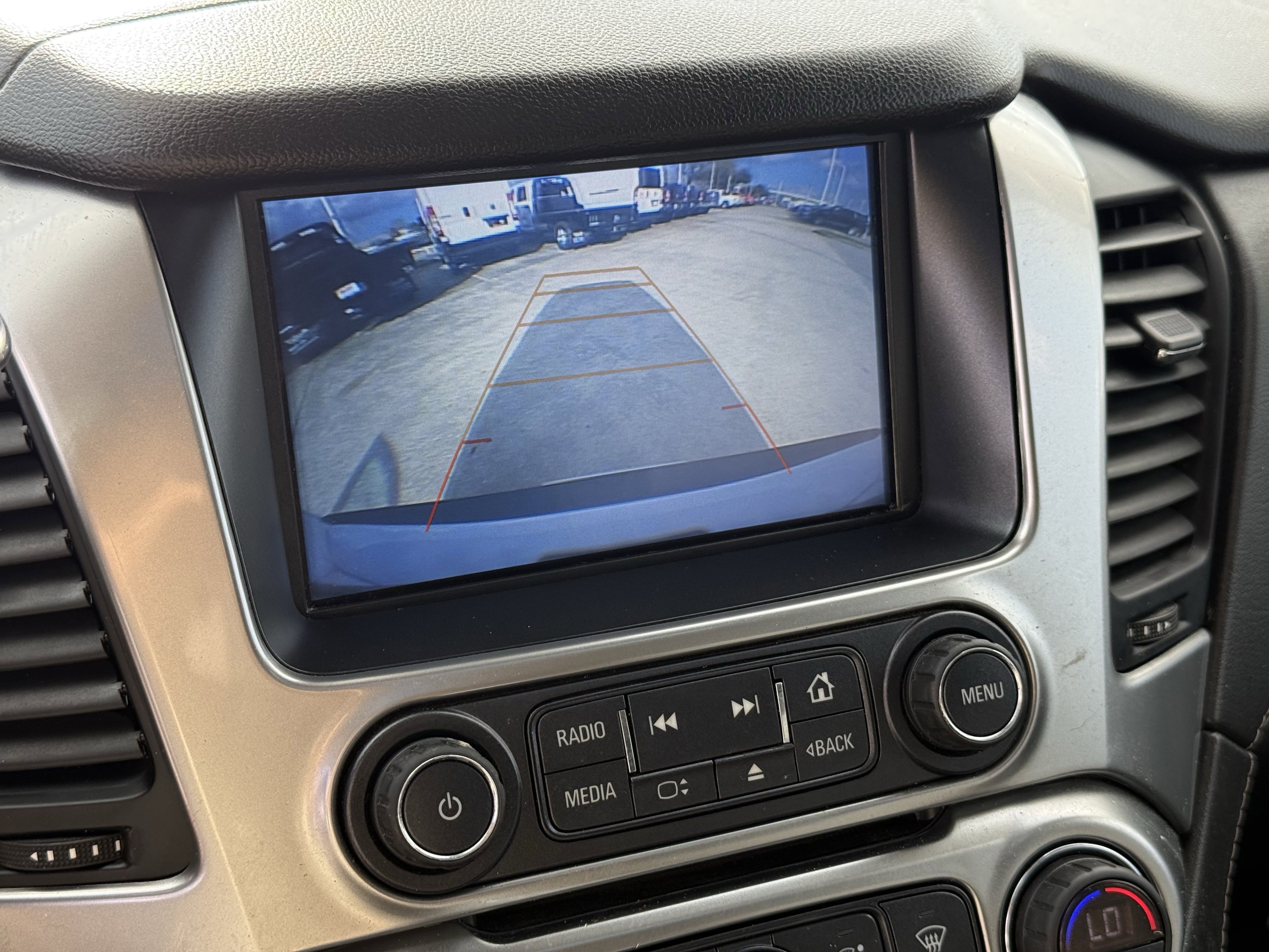 Used 2020 Chevrolet Tahoe LT image 21