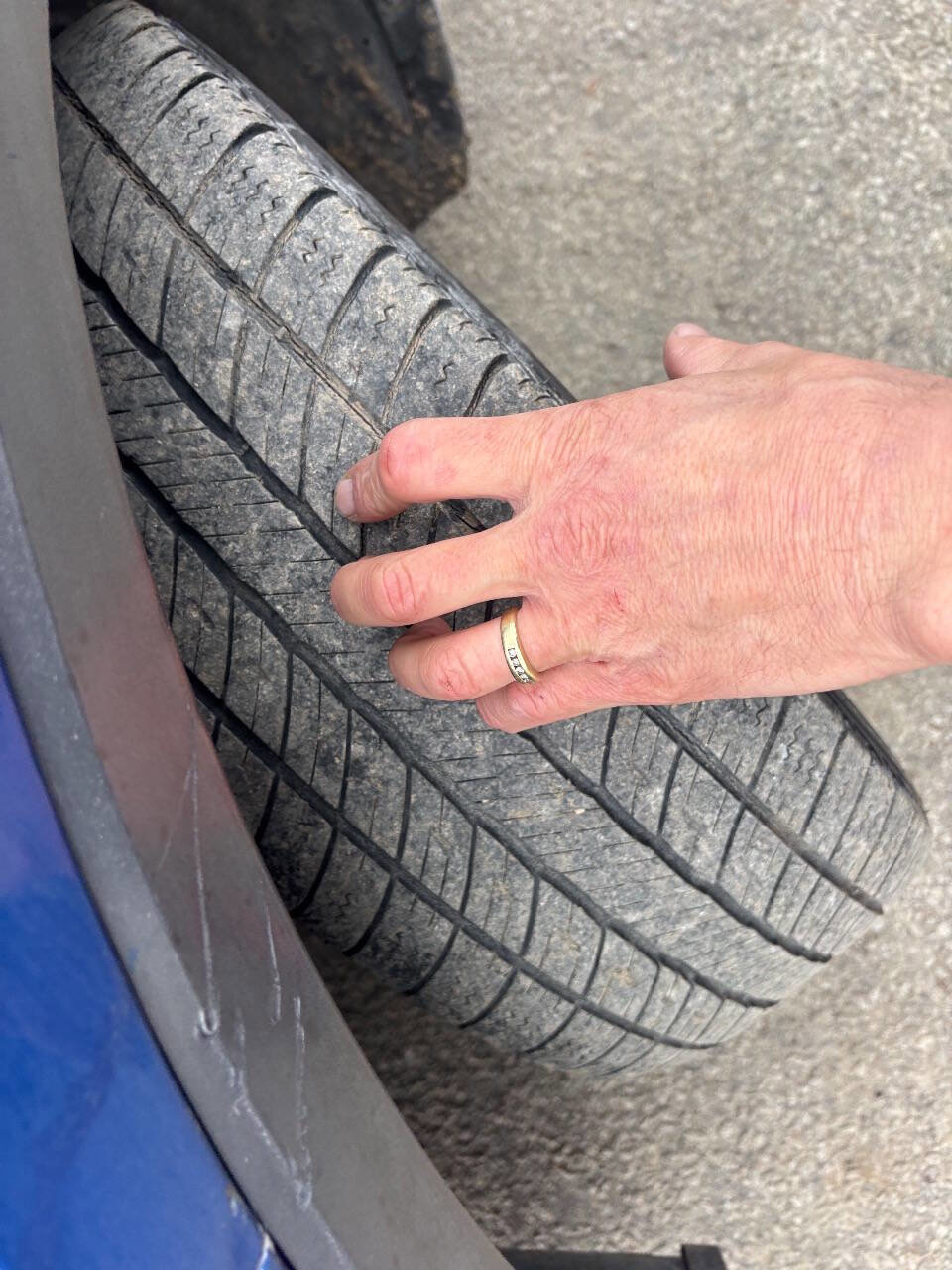 Used 2016 Buick Encore Base 4dr Crossover image 16