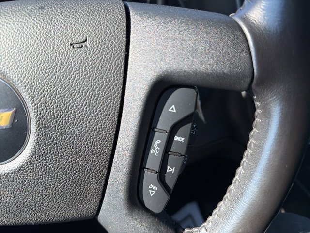 Used 2022 Chevrolet Express 2500 w/ Driver Convenience Package image 24