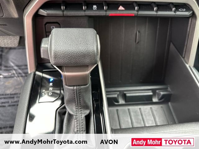 Used 2025 Toyota Tundra Limited AWD/4WD image 29