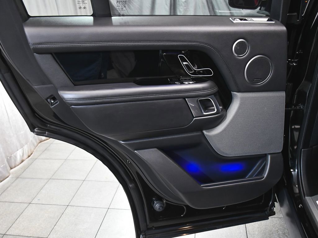 Used 2022 Land Rover Range Rover Westminster Edition image 13