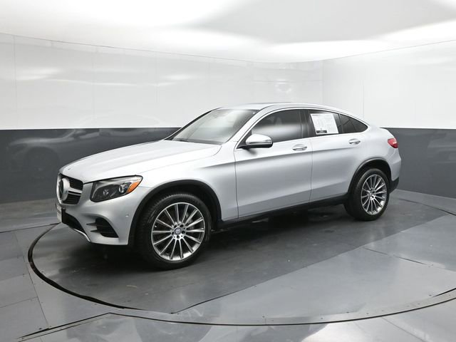 Used 2017 Mercedes-Benz GLC 300 4MATIC Coupe image 30