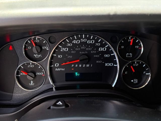 New 2026 Chevrolet Express 3500 w/ Driver Convenience Package RWD image 20