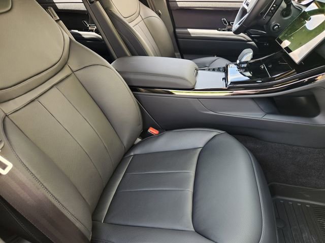 New 2026 Land Rover Range Rover Sport SE AWD/4WD image 10