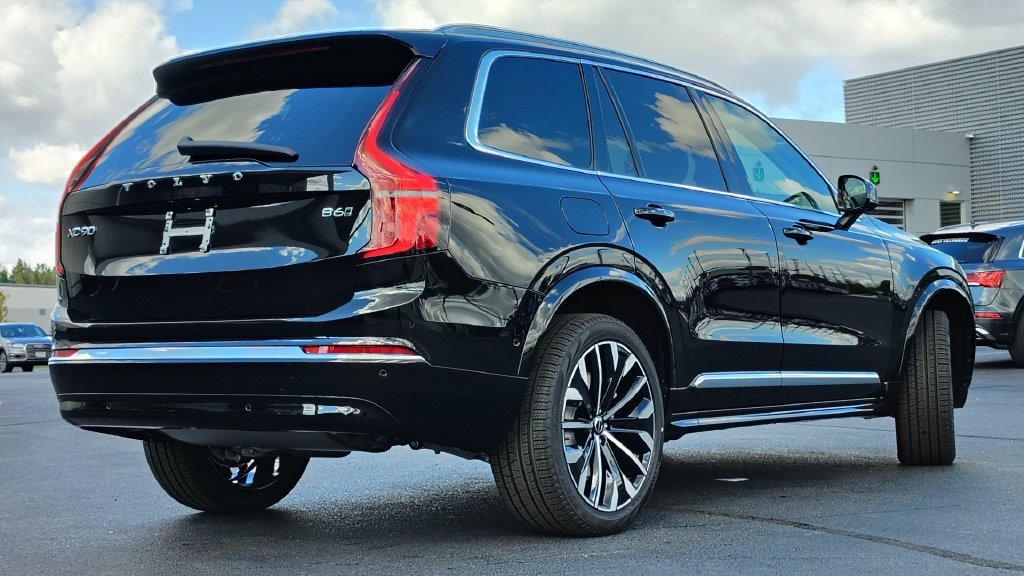 New 2026 Volvo XC90 B6 Plus AWD/4WD image 3