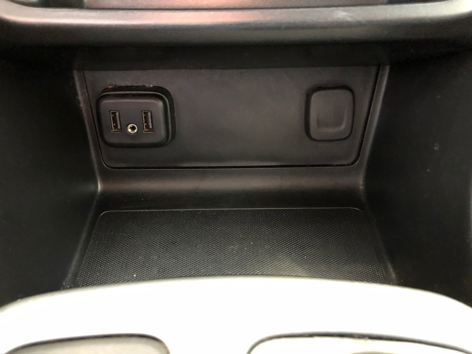 Used 2020 Chevrolet Colorado LT image 23