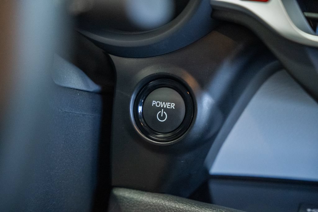 Used 2026 Toyota Sienna LE FWD image 20