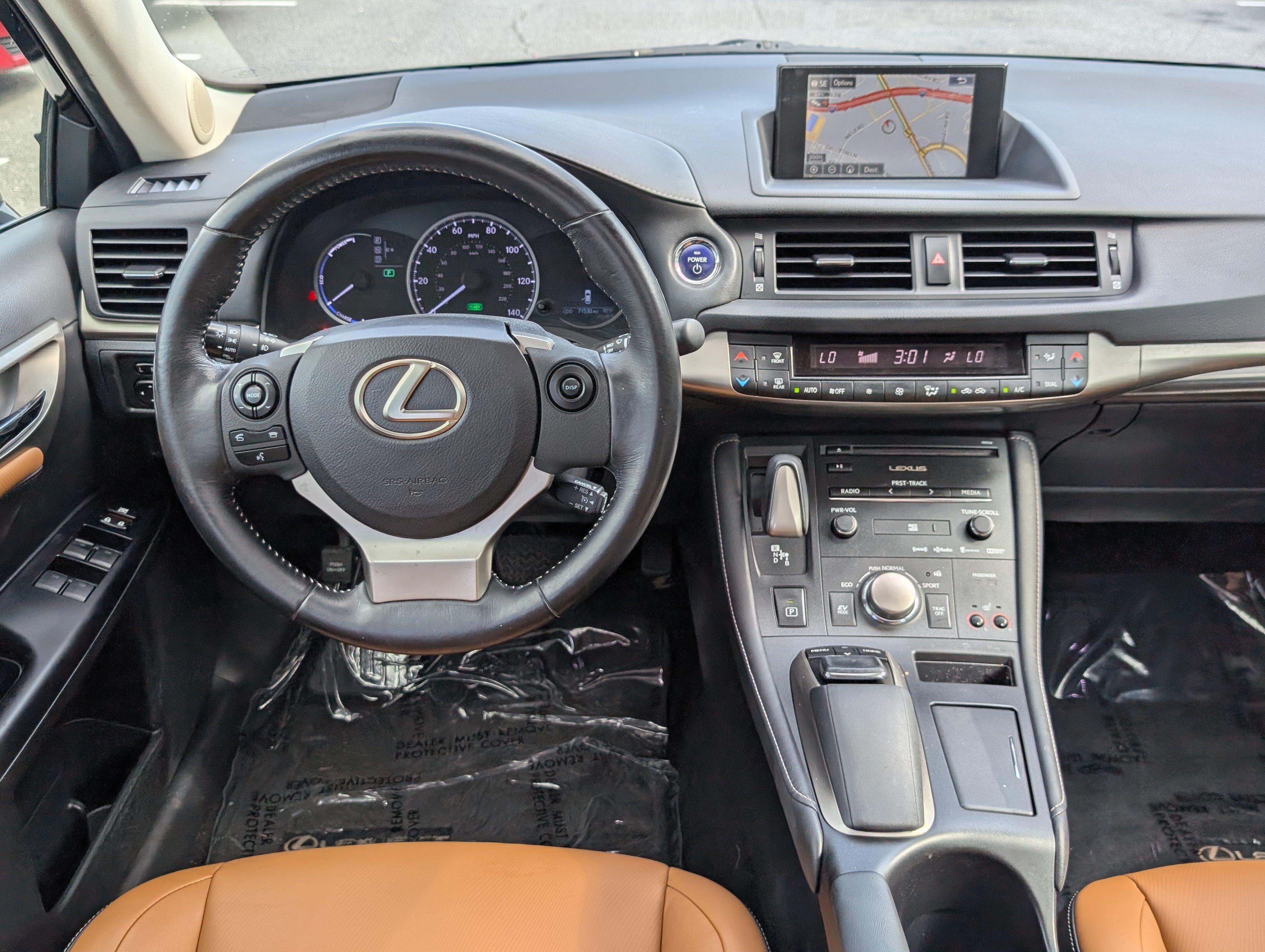 Used 2015 Lexus CT 200h w/ Navigation Package FWD image 15