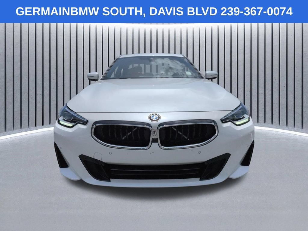 Used 2023 BMW 230i Coupe w/ Convenience Package RWD image 10