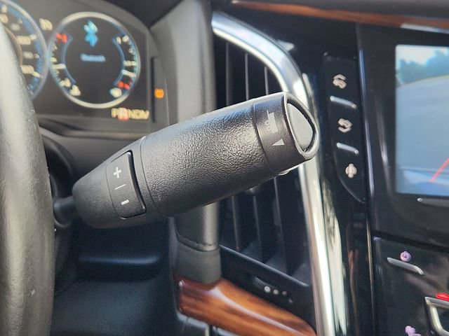 Used 2015 Cadillac Escalade Luxury AWD/4WD image 48