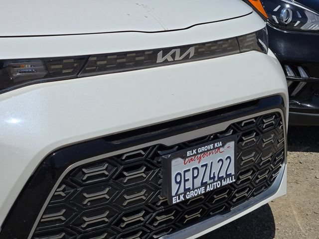 Certified 2023 Kia Soul GT-Line FWD image 5