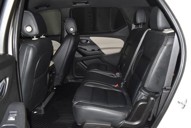Used 2022 Chevrolet Traverse LS image 28