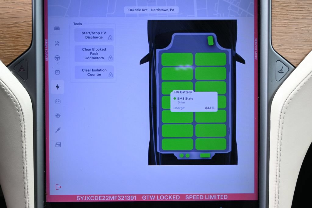 Used 2021 Tesla Model X Long Range AWD/4WD image 22