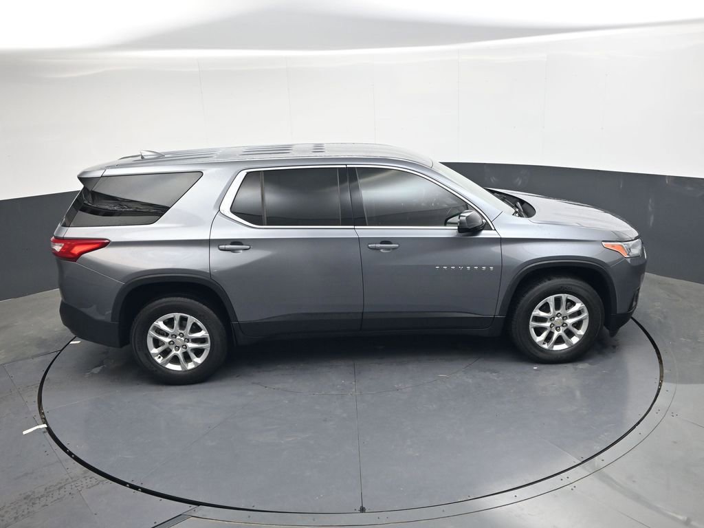 Used 2020 Chevrolet Traverse LS image 24