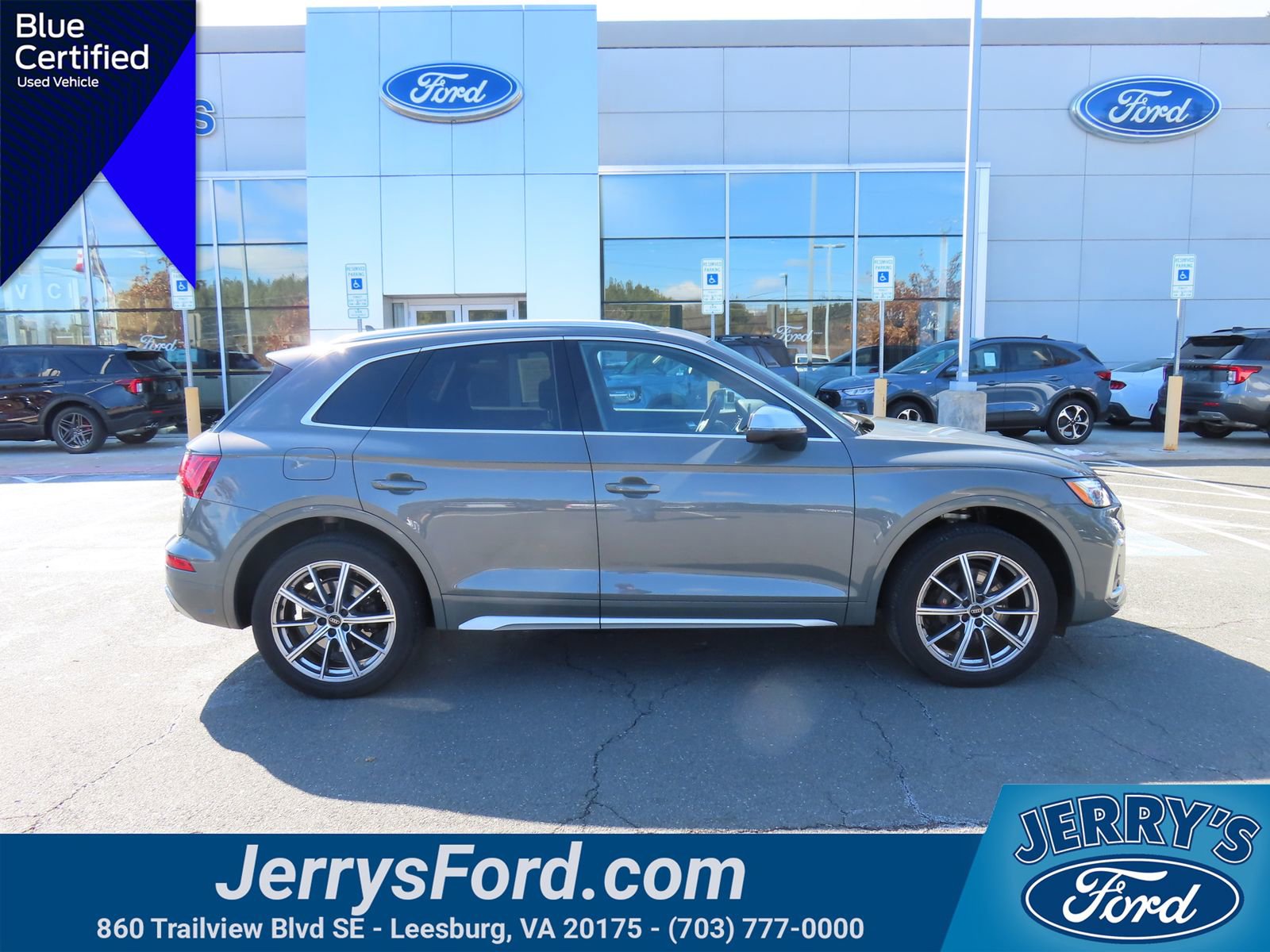 Used 2023 Audi SQ5 Premium w/ Convenience Package image 5