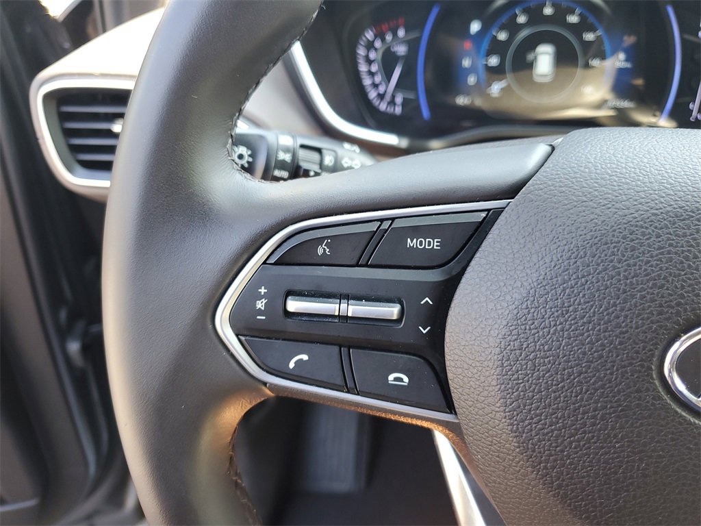 Used 2019 Hyundai Santa Fe Limited image 26