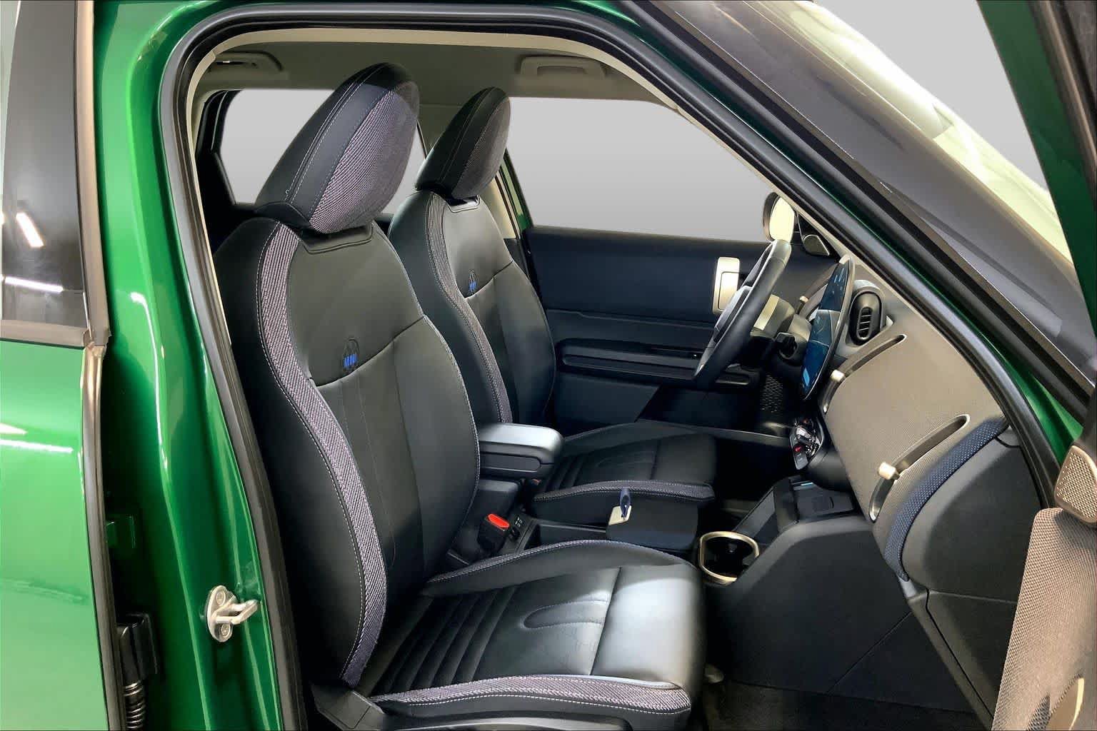 Used 2025 MINI Cooper Countryman S AWD/4WD image 8