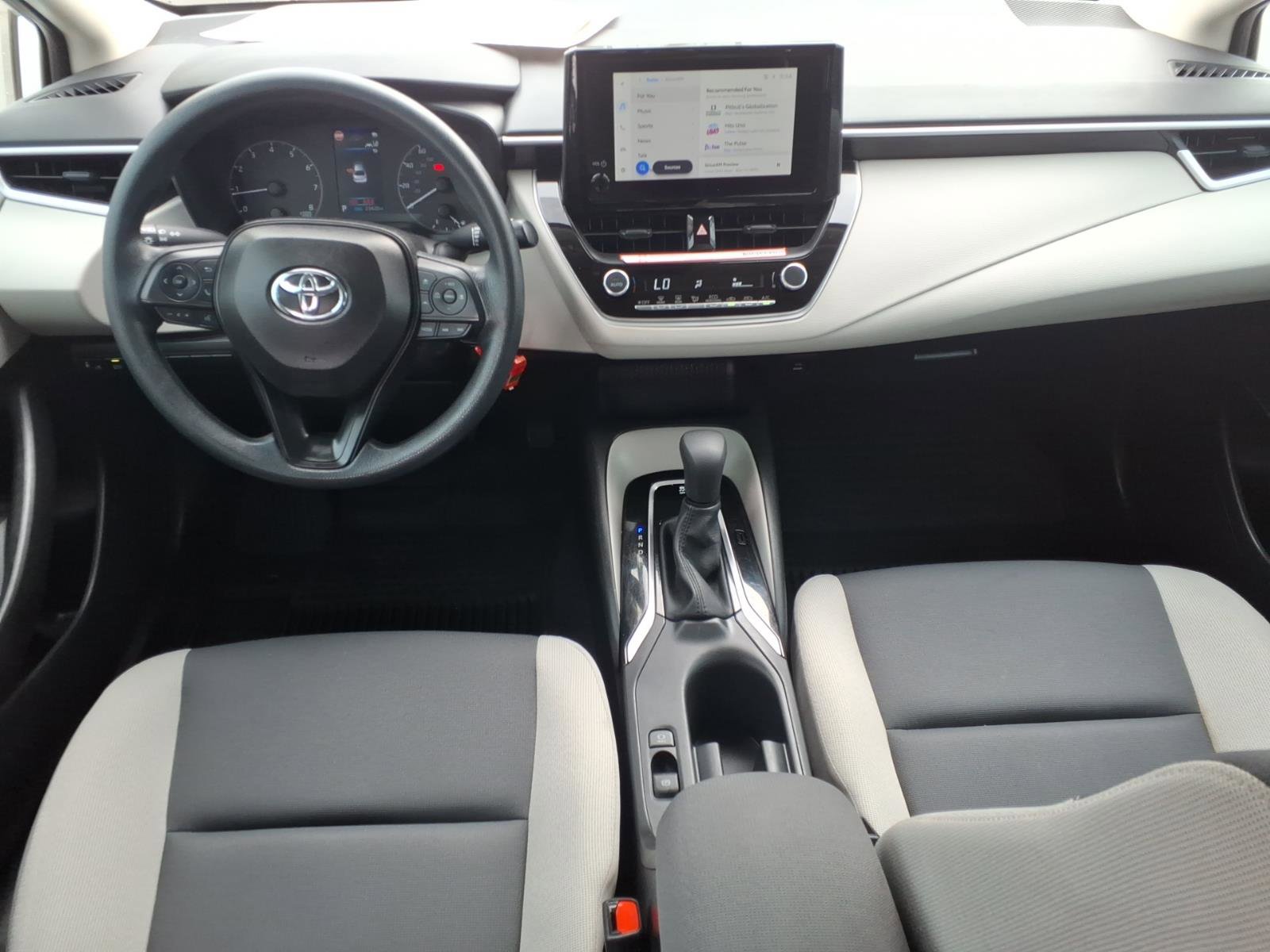 Certified 2025 Toyota Corolla LE FWD image 11
