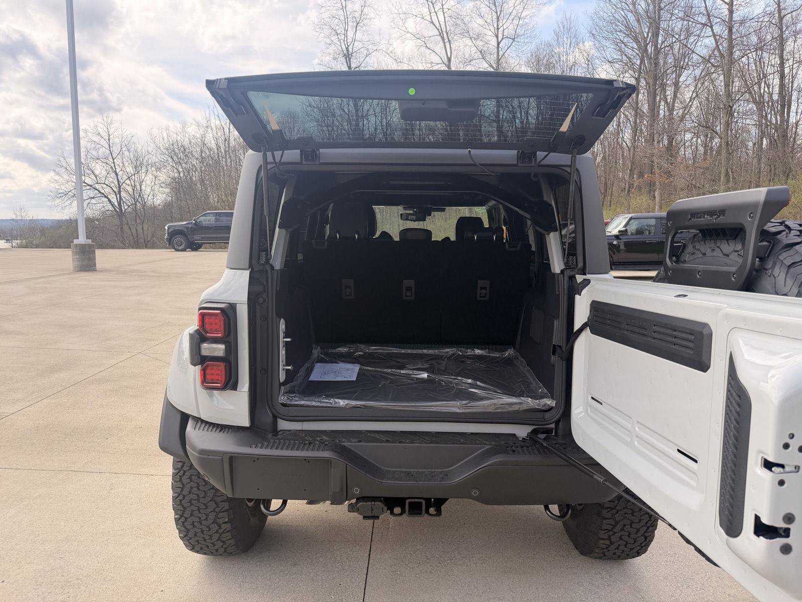 New 2026 Ford Bronco Raptor image 24