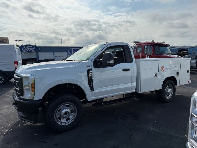 New 2025 Ford F350 XL w/ Snow Plow Prep Package AWD/4WD image 4