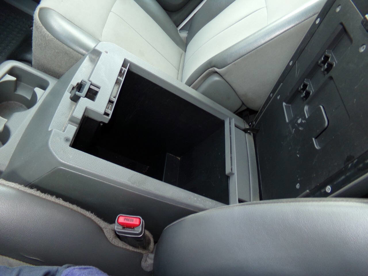 Used 2016 Nissan NV 2500 SL w/ Technology Package image 48