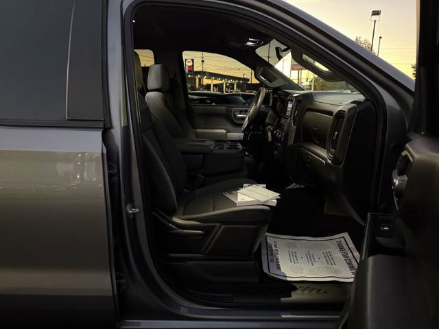 Used 2020 Chevrolet Silverado 1500 Custom w/ Custom Value Package image 16