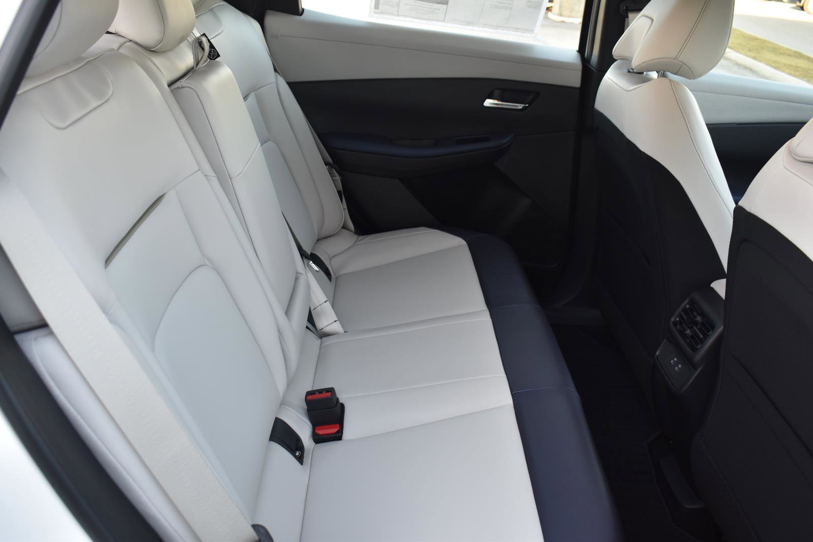 New 2026 Nissan Leaf SV+ w/ Illuminated Package image 42