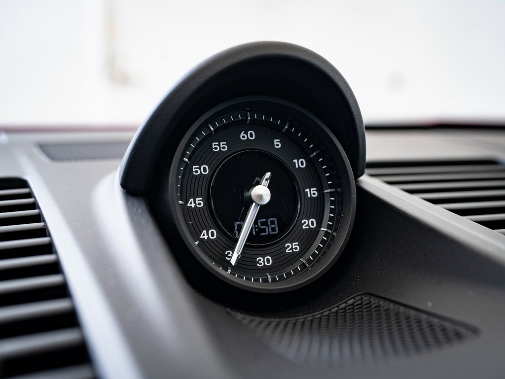 Certified 2024 Porsche 911 Carrera image 36