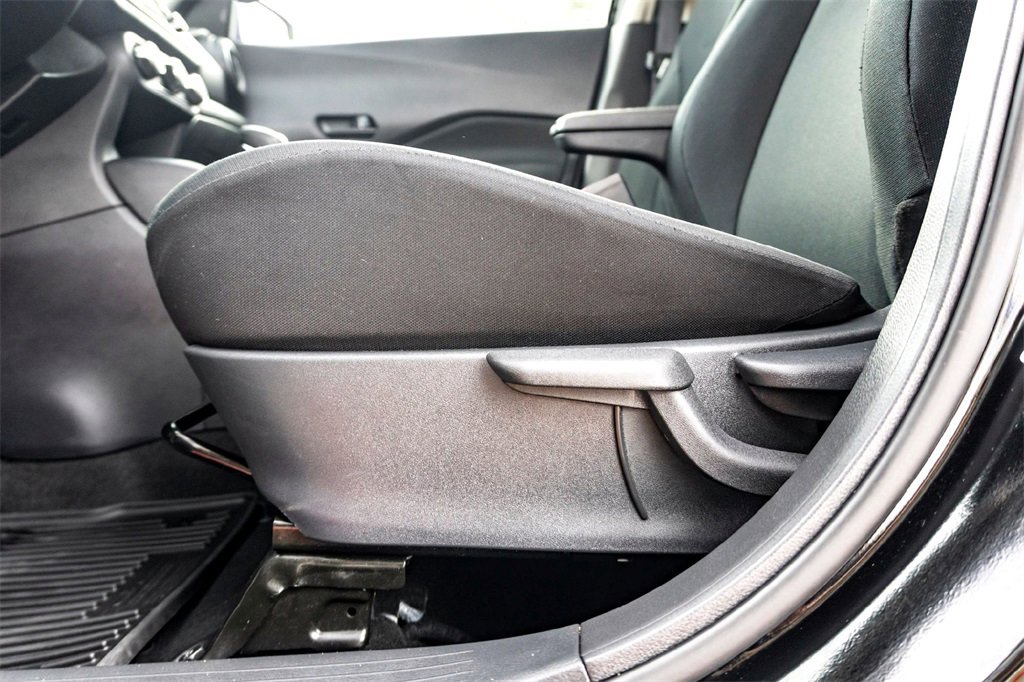 Used 2025 Nissan Kicks Play S image 12