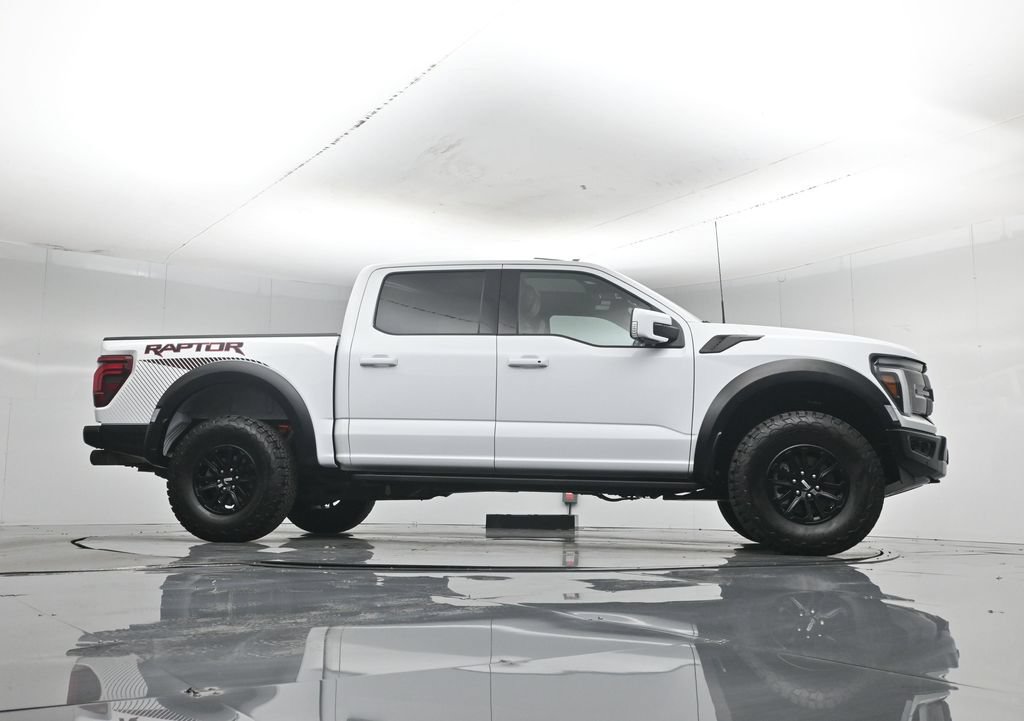 Used 2025 Ford F150 Raptor AWD/4WD image 51