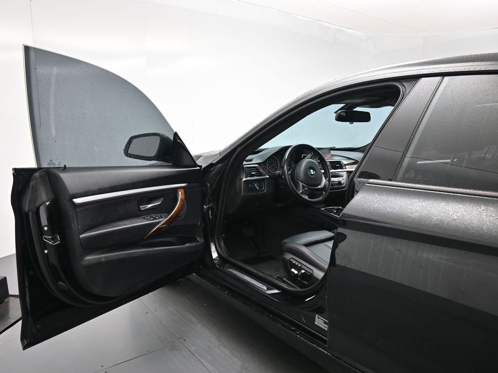 Used 2016 BMW 328i Gran Turismo xDrive image 8