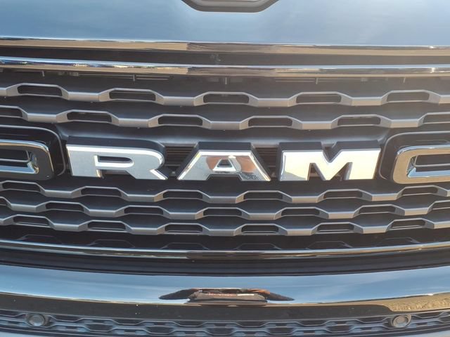 Used 2022 RAM 1500 Big Horn AWD/4WD image 12