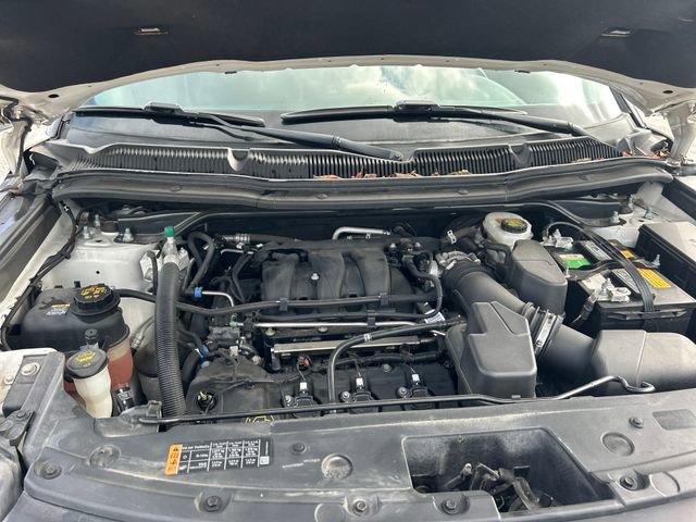 Used 2018 Ford Explorer XLT w/ Equipment Group 202A image 36