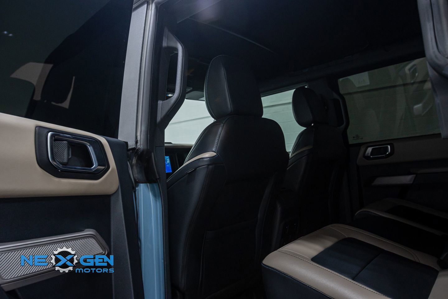 Used 2022 Ford Bronco Wildtrak image 24